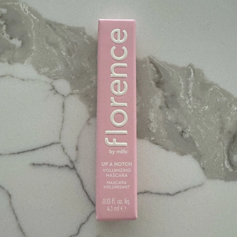 🌸5/$25🌸 Florence up a notch mascara